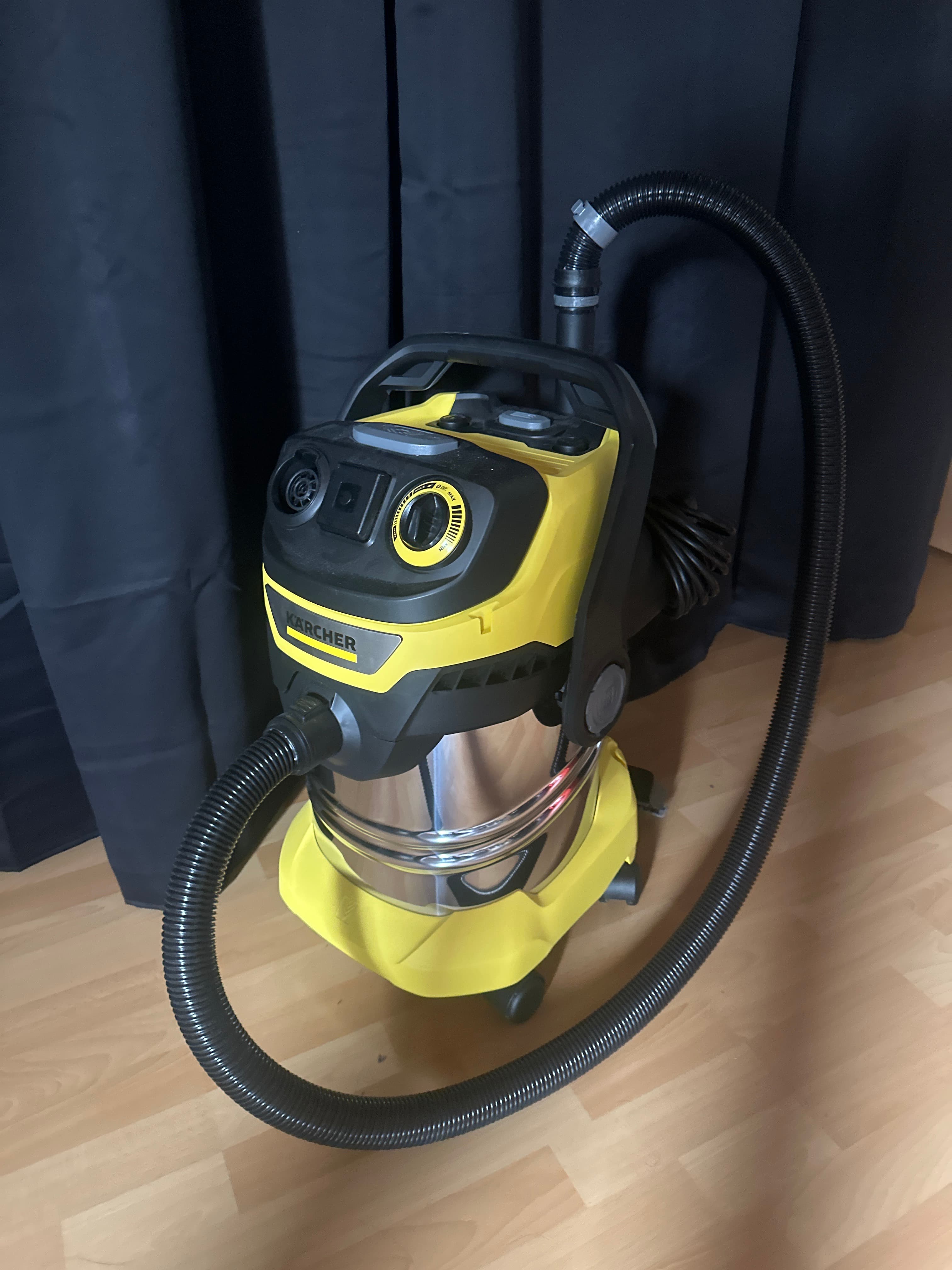 Vacuum cleaner